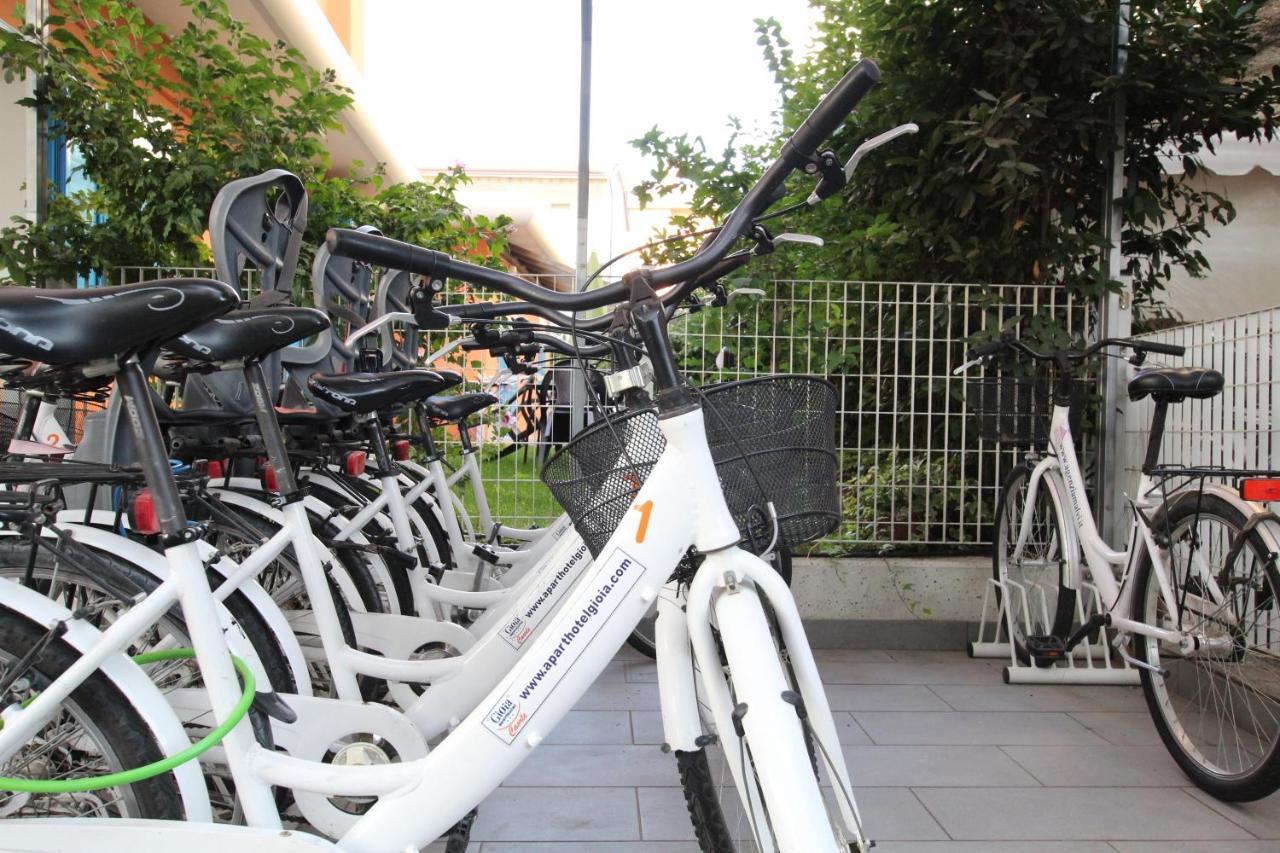 Aparthotel Gioia Caorle Bagian luar foto